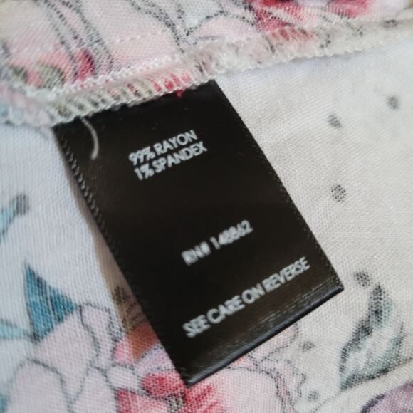 Torrid Baby Doll Top Black White Polka Dots Pink Flowers Floral Print Si… - Picture 7 of 7